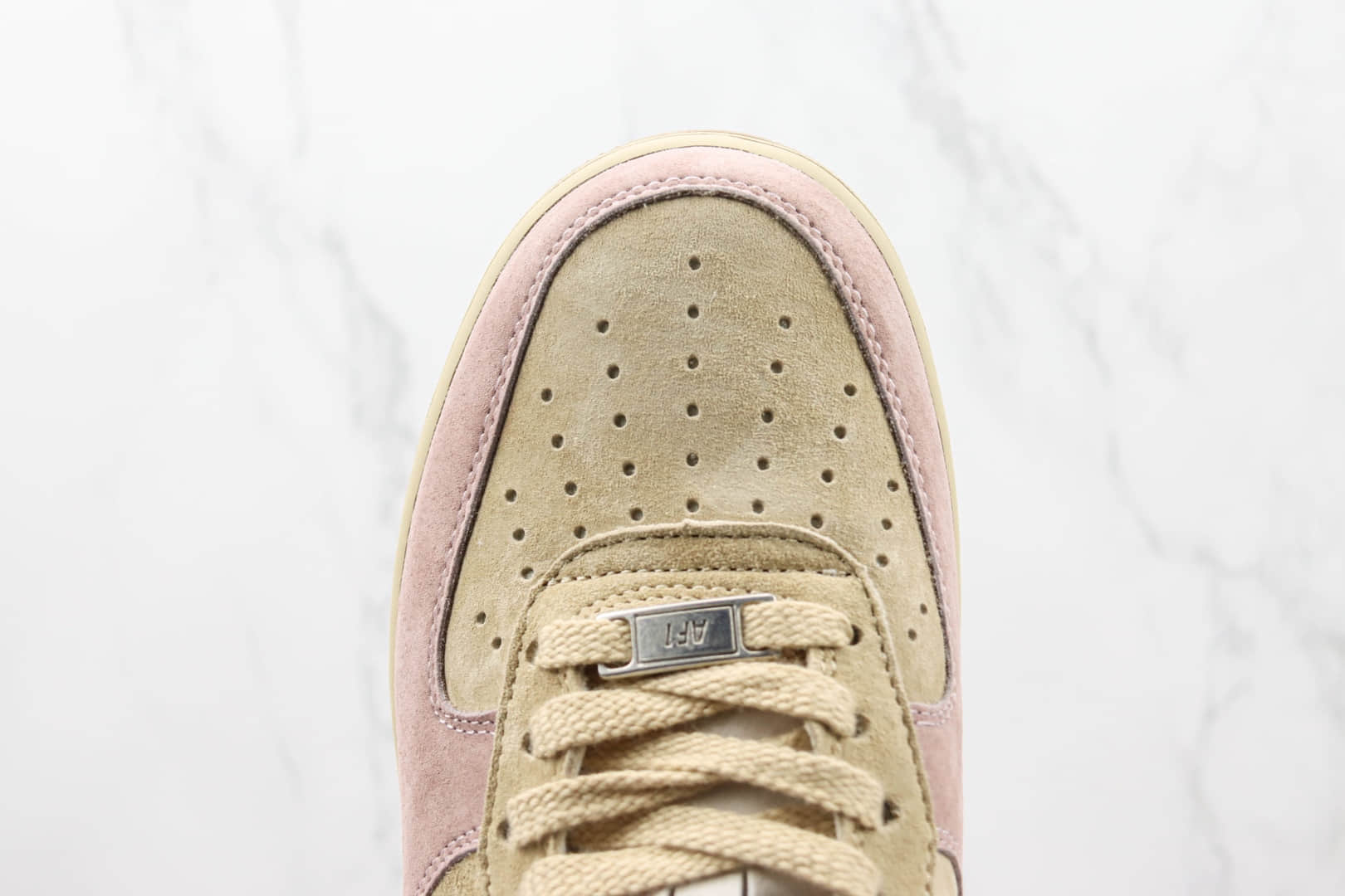 耐克Nike Air Force 1 Low 07纯原版本低帮空军一号情人节限定芋泥紫配色板鞋 莆田耐克空军一号系列 货号：ZB2121-103