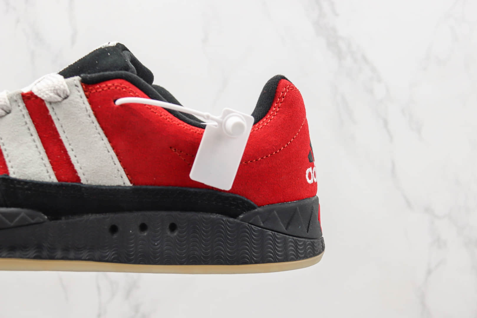 阿迪达斯adidas Adimatic Jamal smith纯原版本鲨鱼酒红色复古面包鞋 莆田阿迪达斯货源 货号:GY2093