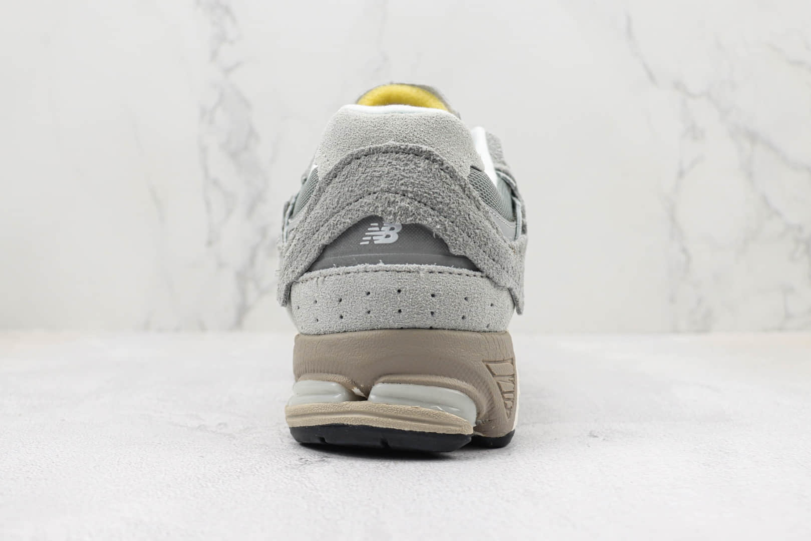 新百伦New Balance 2002R纯原版本NB2002R复古跑鞋 莆田新百伦货源 货号：M2002RDM