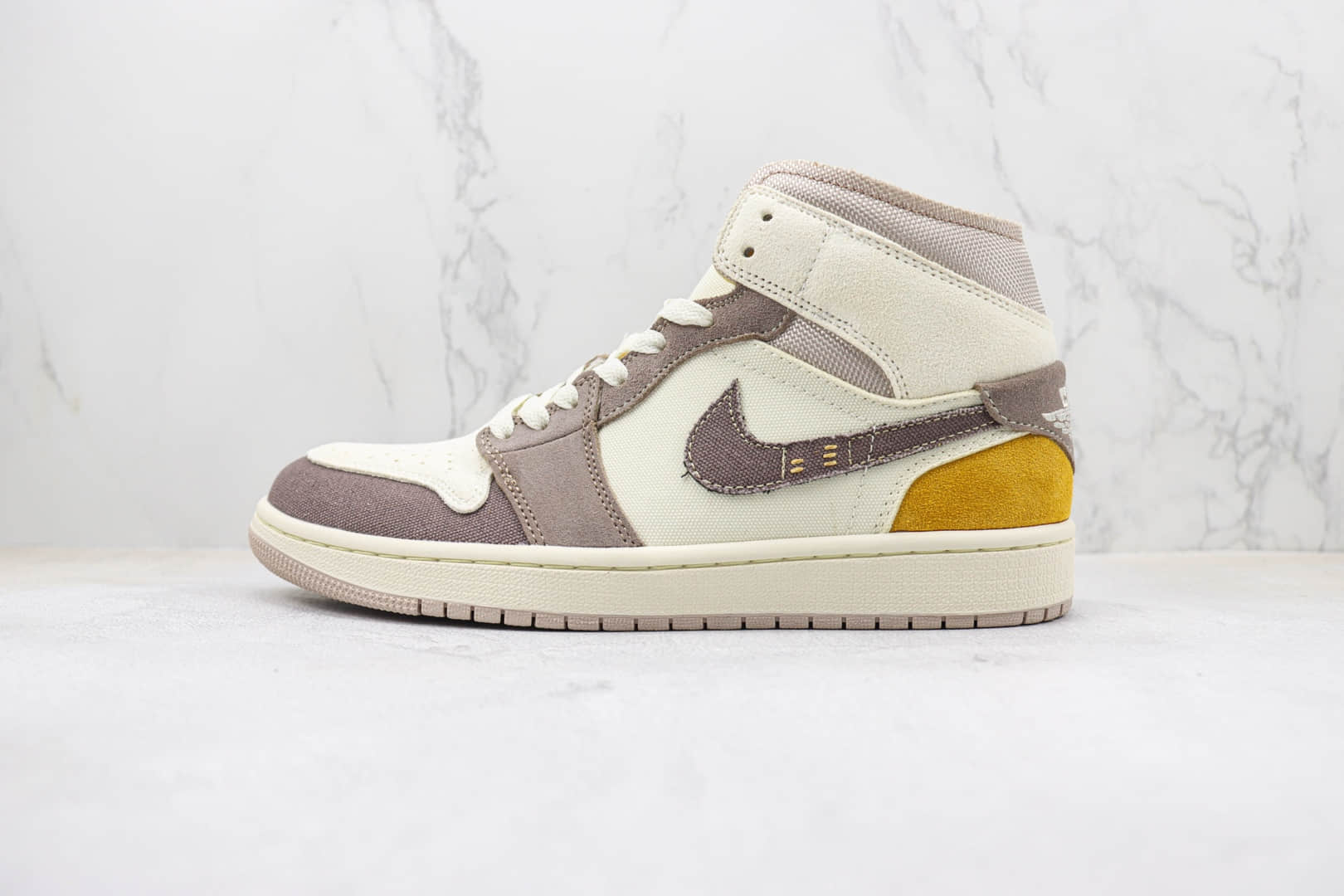 乔丹Air Jordan 1 Mid纯原版本中帮AJ1白褐灰色帆布篮球鞋 莆田天花板AJ1系列 货号:DM9652-102