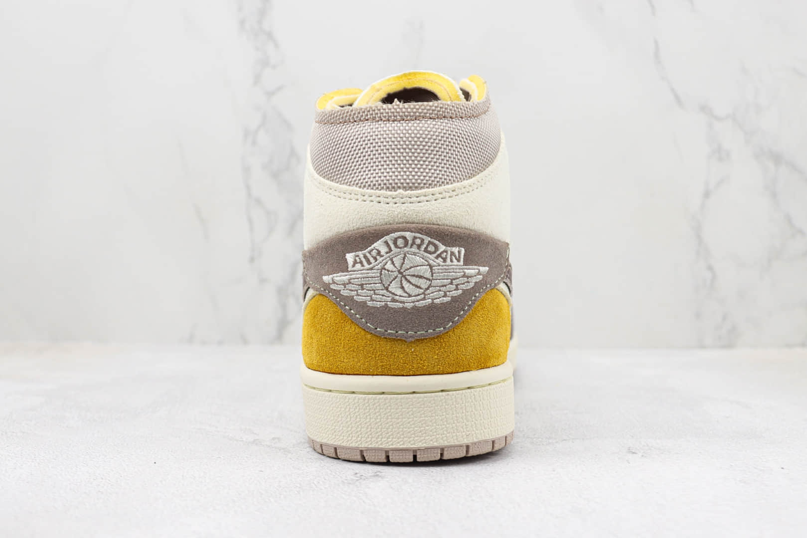 乔丹Air Jordan 1 Mid纯原版本中帮AJ1白褐灰色帆布篮球鞋 莆田天花板AJ1系列 货号:DM9652-102