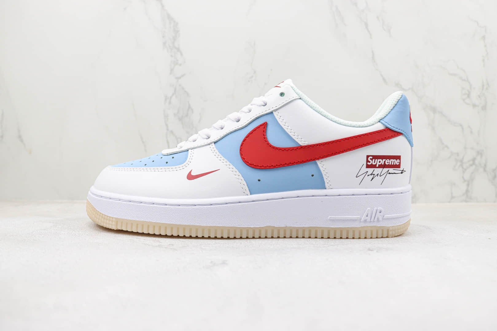耐克Nike Air Force 1 Low纯原版本空军一号Supreme联名白蓝红板鞋 莆田天花板AF1系列 货号:BS9055-826