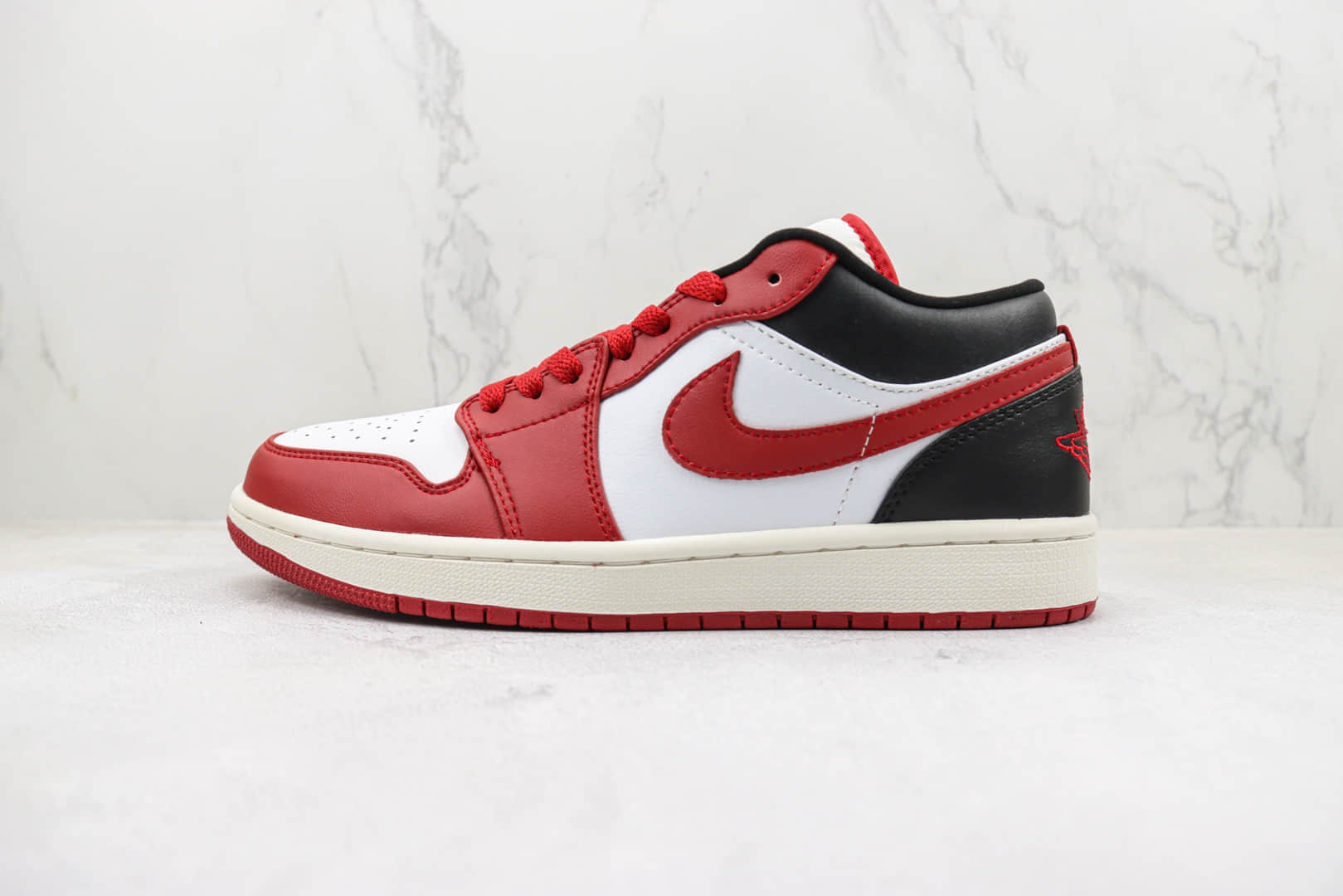 乔丹Air Jordan 1 Low纯原版本低帮AJ1白红黑色板鞋 莆田天花板AF1系列 货号:DC0774-160