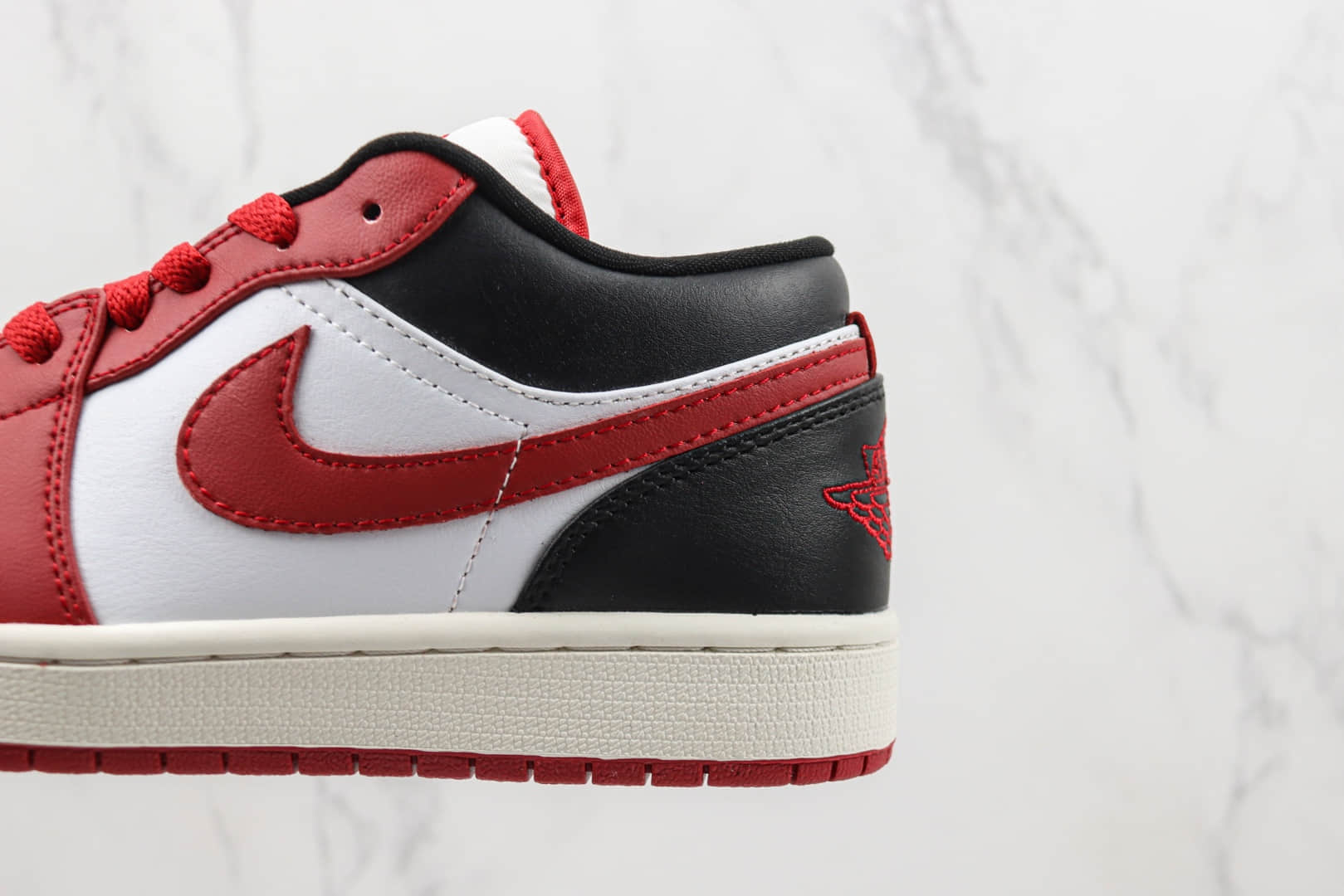 乔丹Air Jordan 1 Low纯原版本低帮AJ1白红黑色板鞋 莆田天花板AF1系列 货号:DC0774-160