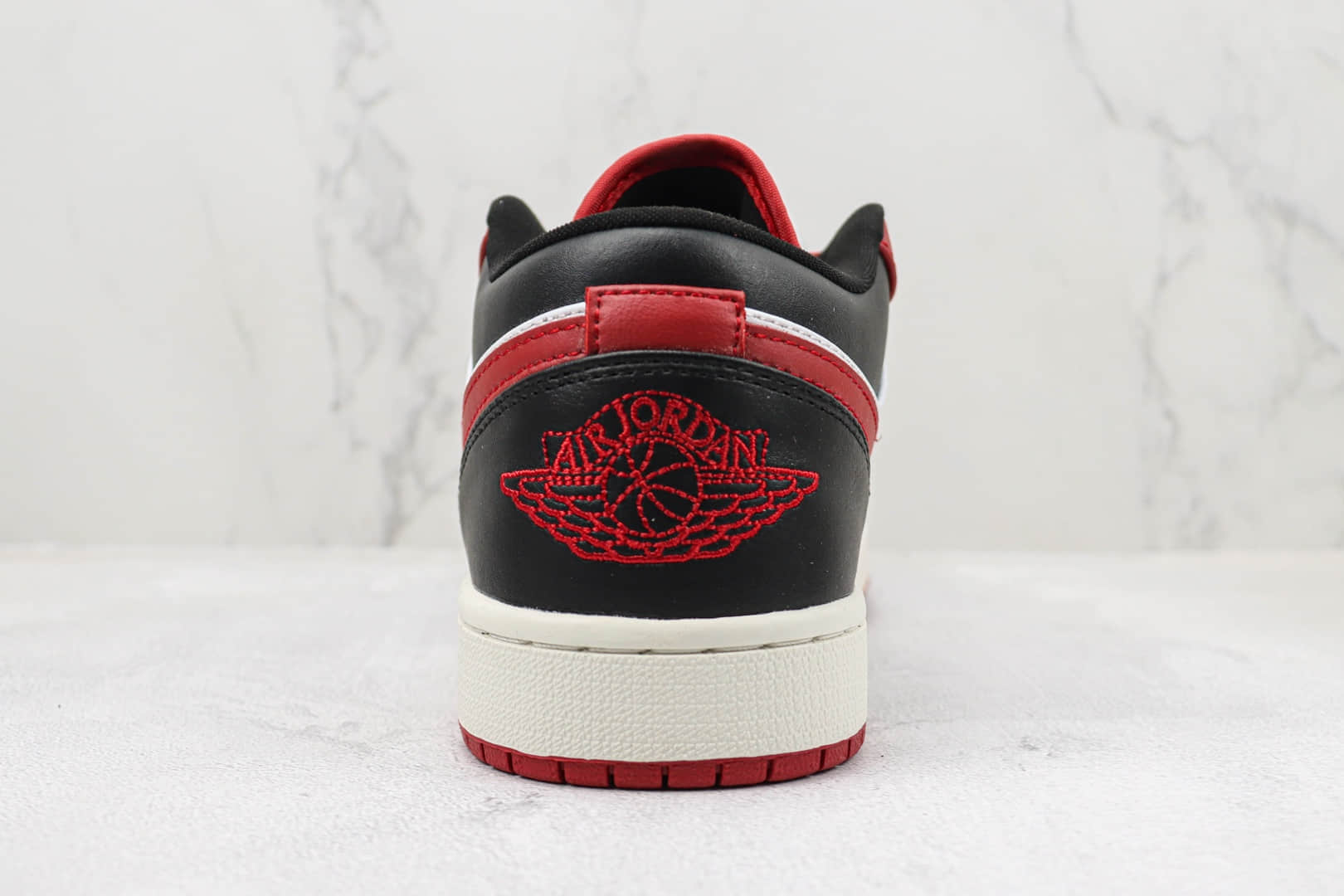 乔丹Air Jordan 1 Low纯原版本低帮AJ1白红黑色板鞋 莆田天花板AF1系列 货号:DC0774-160