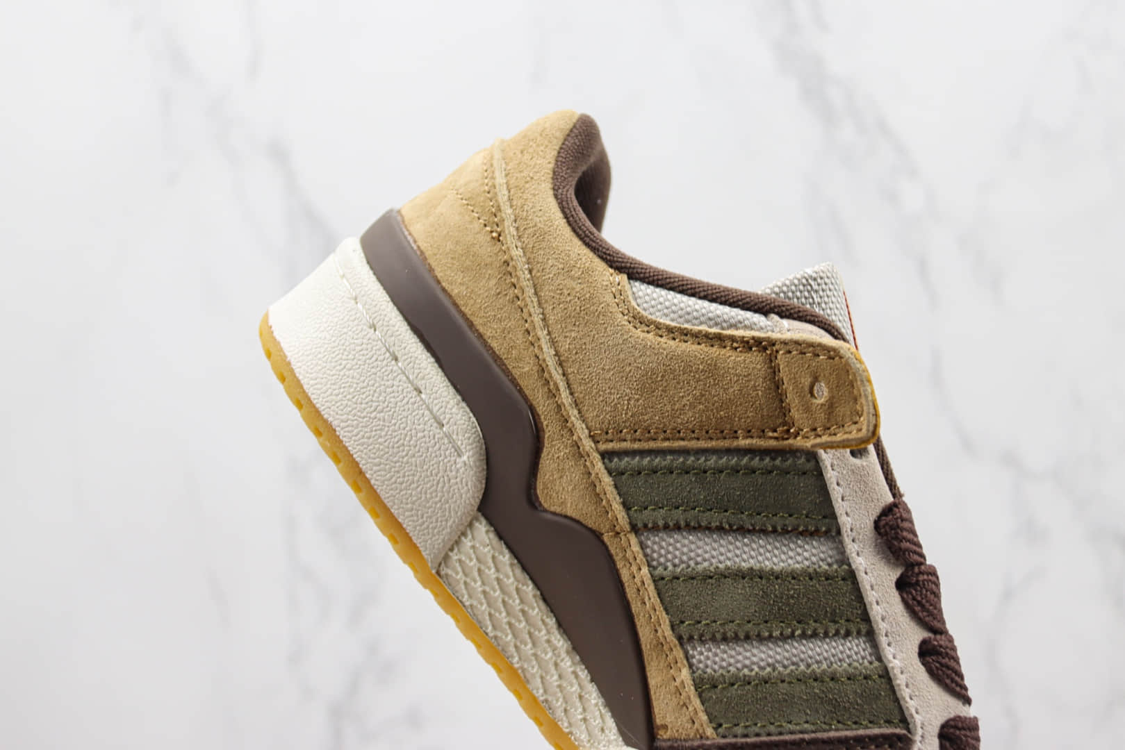 阿迪达斯adidas Forum 84 Low ACE纯原版本三叶草深棕麦黄色复古板鞋 莆田阿迪达斯货源 货号:GW4334