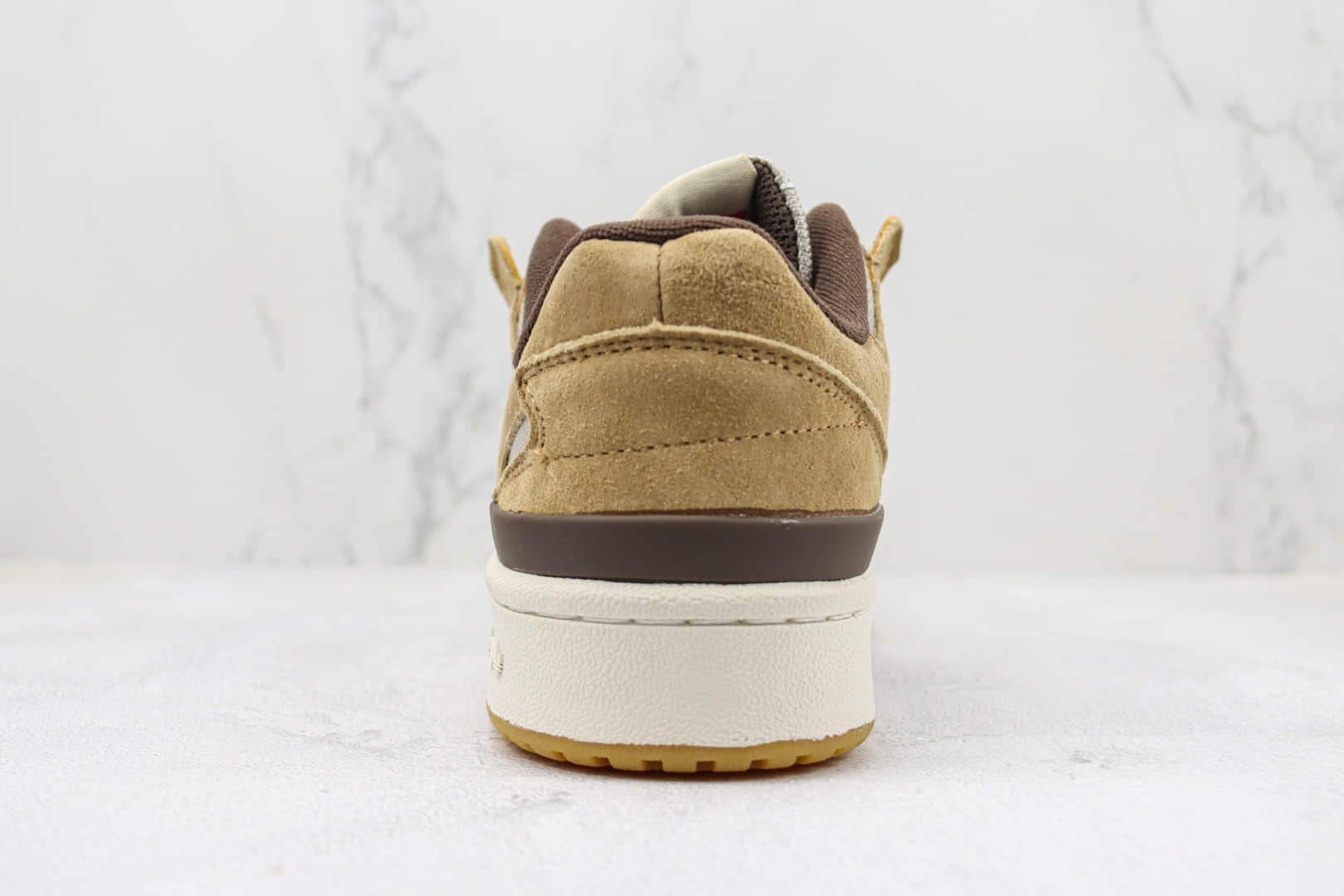 阿迪达斯adidas Forum 84 Low ACE纯原版本三叶草深棕麦黄色复古板鞋 莆田阿迪达斯货源 货号:GW4334