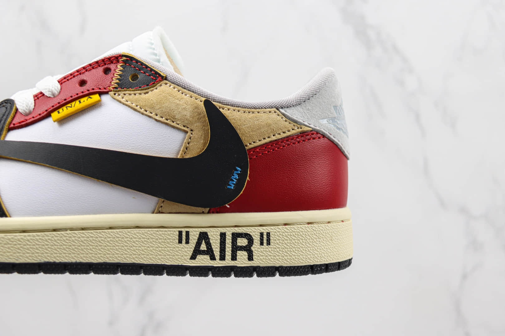乔丹Air Jordan 1 Low纯原版本低帮AJ1黑白红倒钩板鞋 莆田天花板AJ1系列 货号:CZ0790-107