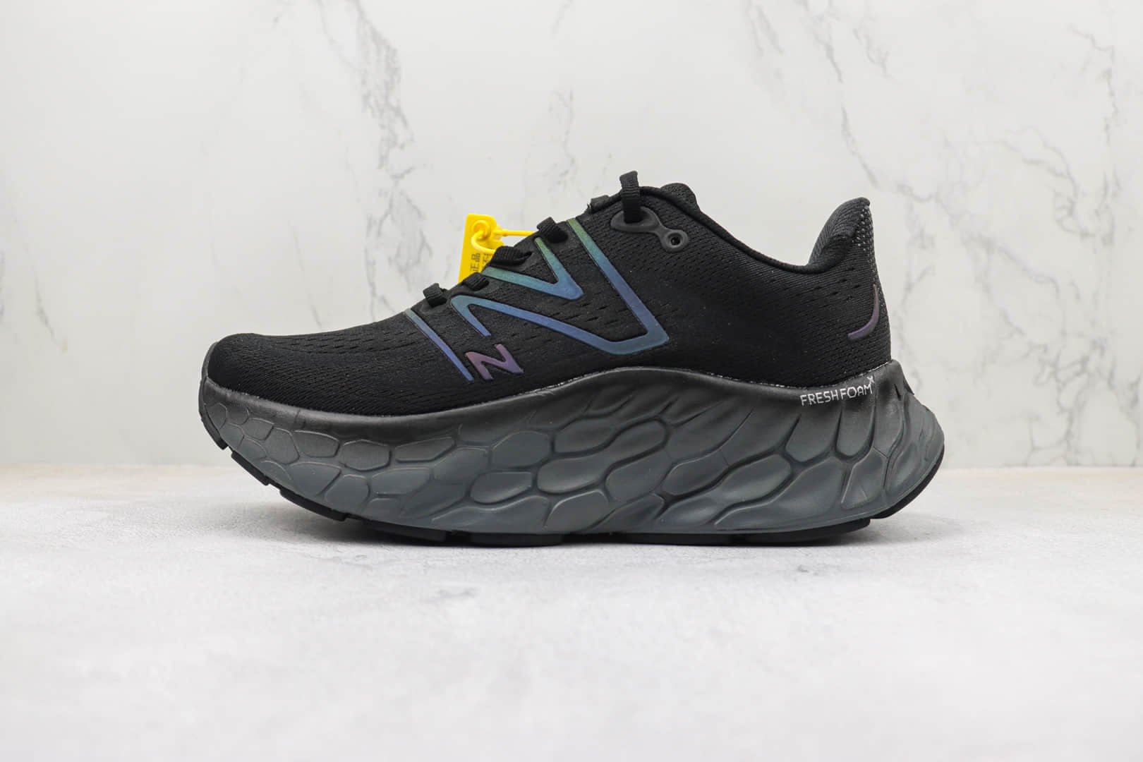 新百伦New Balance Fresh Foam x More V4纯原版本黑蓝色厚底跑鞋 莆田新百伦货源 货号:MMORBG4