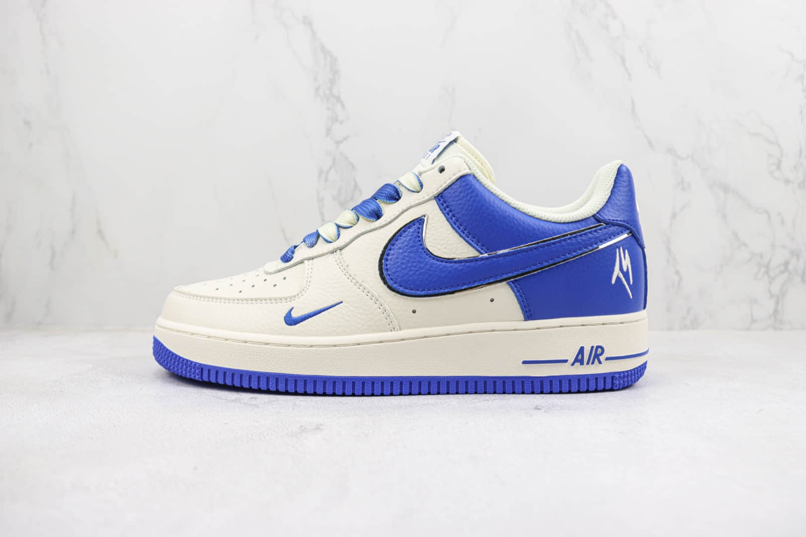 耐克Nike Air Force 1 '07 Low纯原版本空军一号低帮白蓝色板鞋 莆田天花板AF1系列 货号:IO5636-666