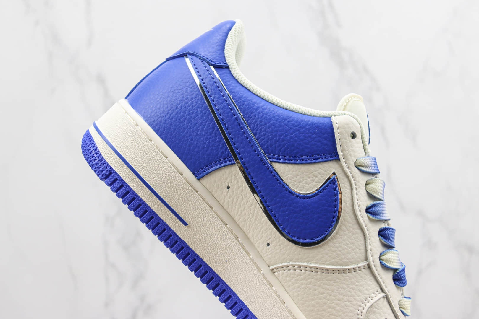 耐克Nike Air Force 1 '07 Low纯原版本空军一号低帮白蓝色板鞋 莆田天花板AF1系列 货号:IO5636-666