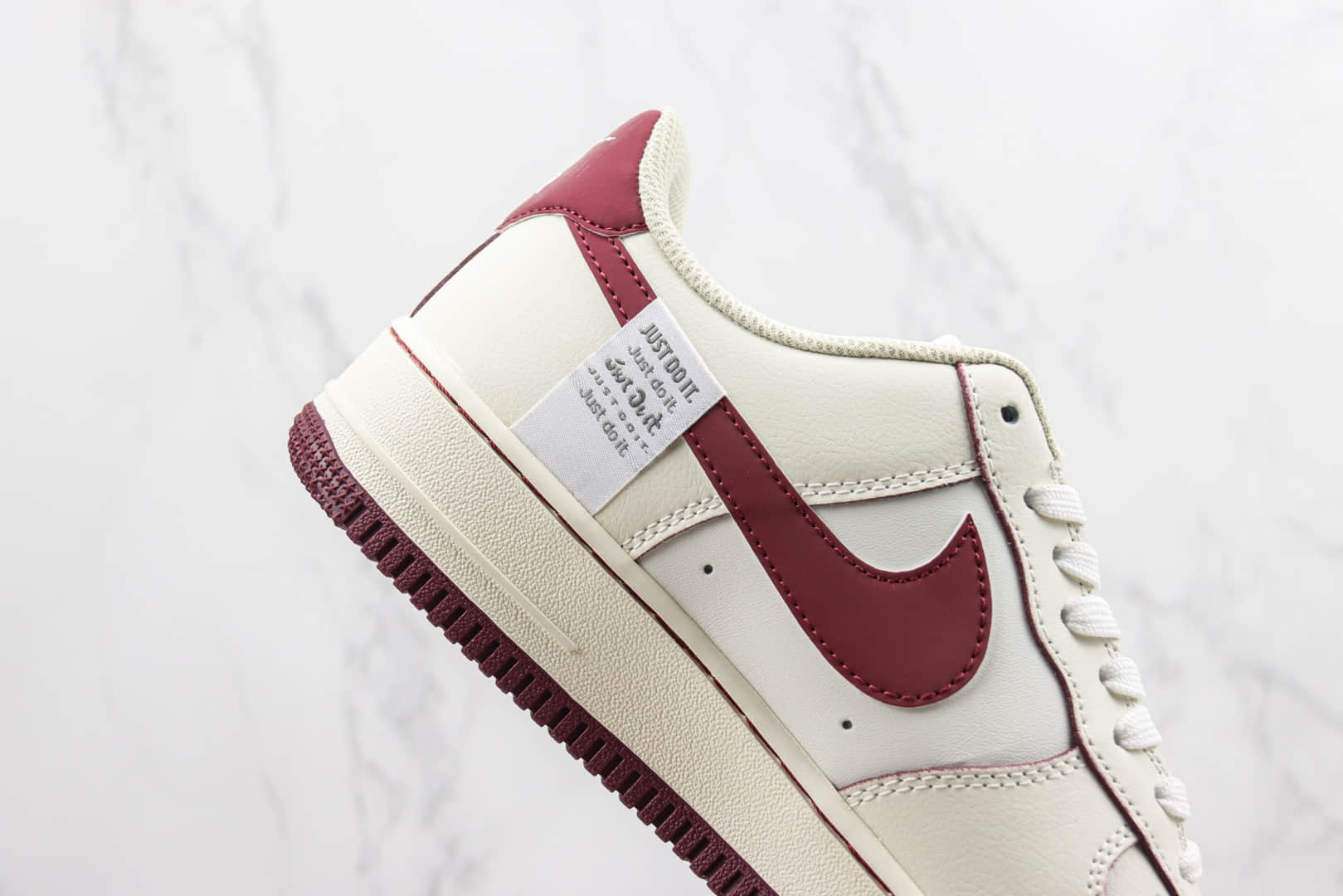 耐克Nike Air Force 1'07 Low纯原版本低帮空军一号白酒红双钩板鞋 莆田天花板AF1系列 货号:FB1839-215