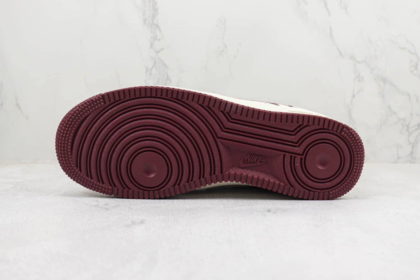 耐克Nike Air Force 1'07 Low纯原版本低帮空军一号白酒红双钩板鞋 莆田天花板AF1系列 货号:FB1839-215