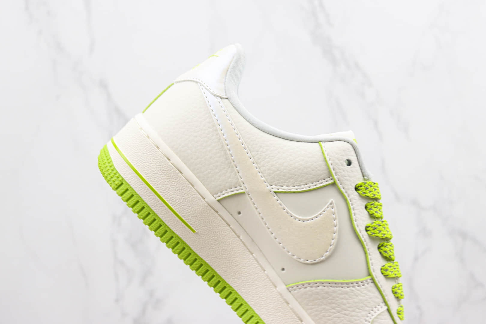 耐克Nike Air Force 1 '07 Low纯原版本低帮空军一号珠光白绿板鞋 莆田天花板AF1系列 货号:DD9915-699