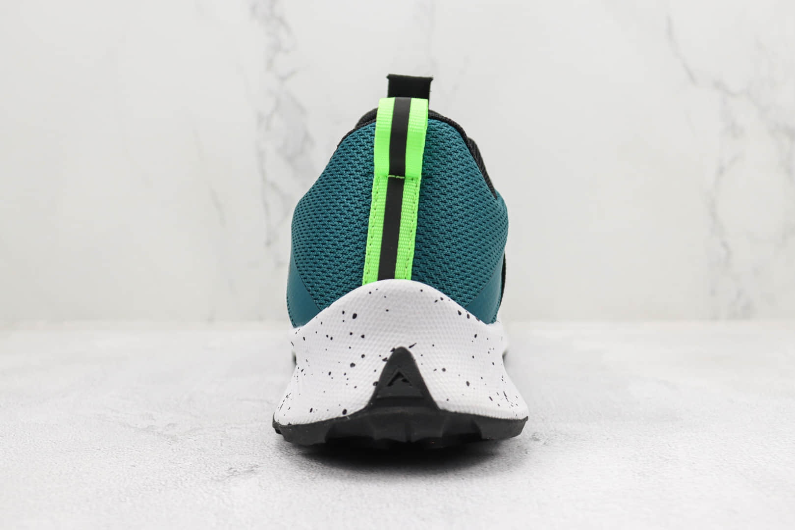 耐克Nike Pegasus Trail2纯原版本飞马2代墨绿色网面跑鞋 莆田耐克工厂 货号:AR1667-514
