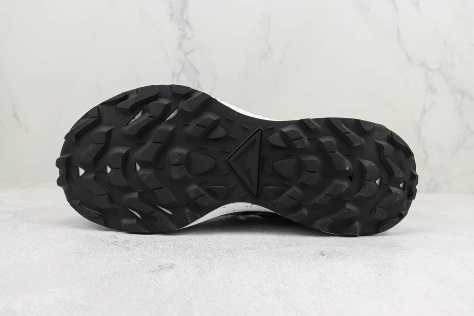 耐克Nike Pegasus Trail2纯原版本飞马2代墨绿色网面跑鞋 莆田耐克工厂 货号:AR1667-514
