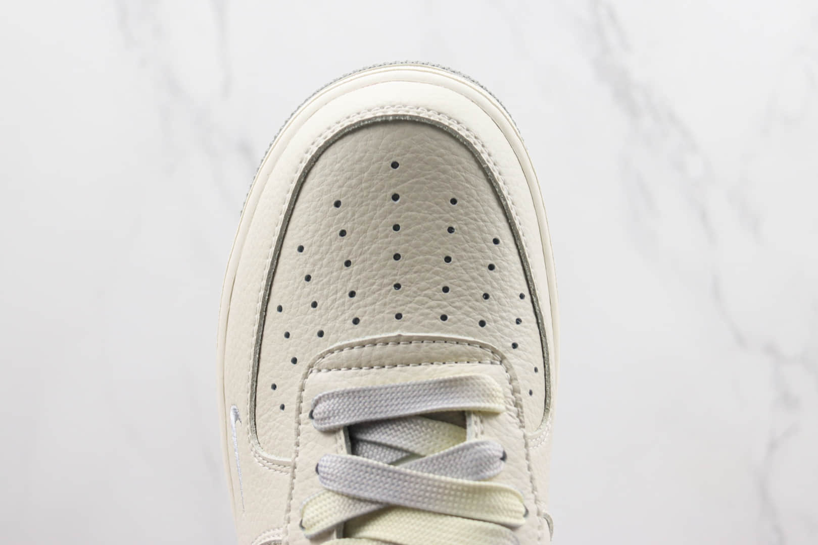 耐克Nike Air Force 1 '07 Low纯原版本低帮空军一号白灰色板鞋 莆田复刻耐克 货号:IO5636-888