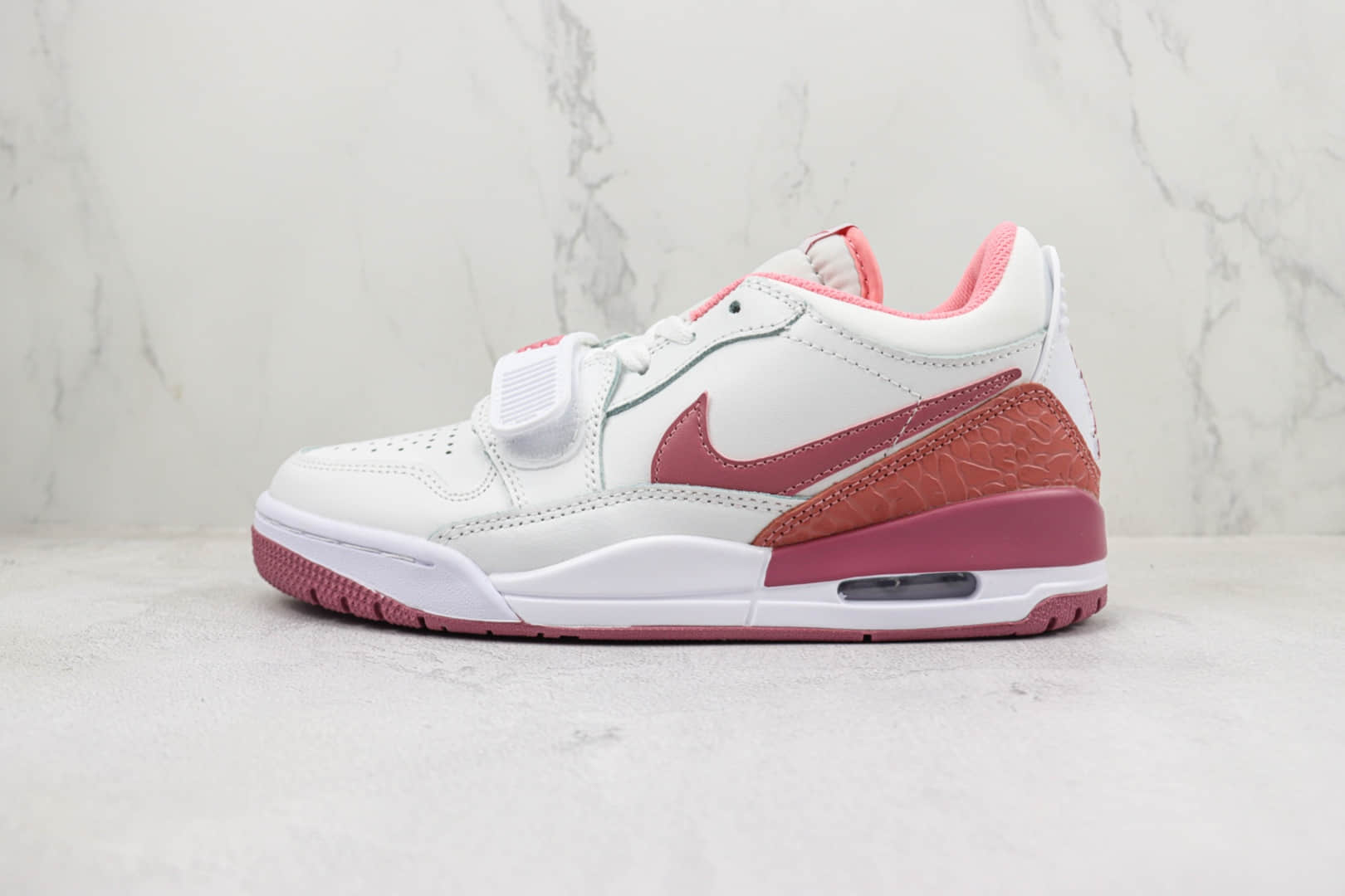 乔丹Air Jordan Legacy 312纯原版本AJ312粉白色三合一篮球鞋 莆田复刻鞋货源 货号：FN3407-161