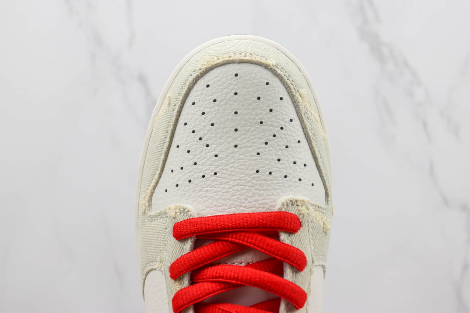 耐克Nike SB Dunk Low纯原版本李维斯联名低帮SB Dunk牛仔破洞板鞋 莆田天花板Dunk系列 货号:LE0021-003