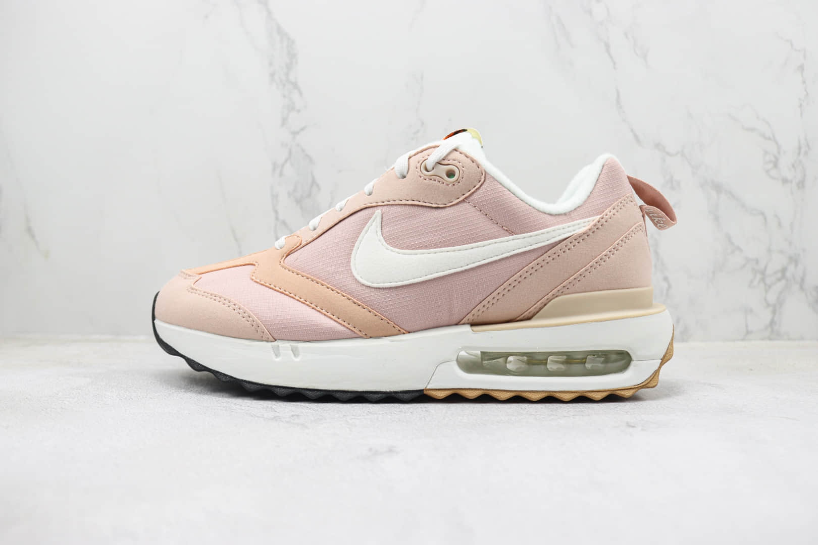 耐克Nike Air Max Dawn纯原版本黎明系列粉白色气垫慢跑鞋 莆田耐克货源 货号:DC4068-601