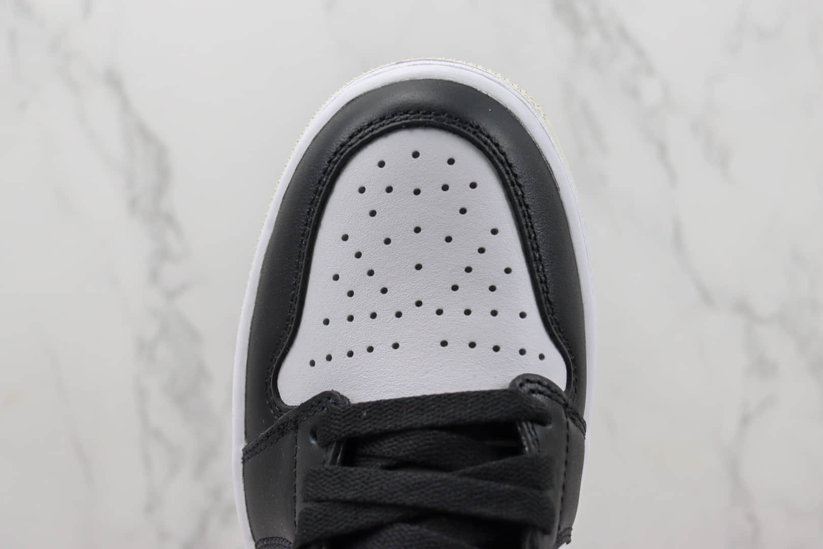 乔丹Air Jordan 1 Low Golf纯原版本低帮AJ1高尔夫黑白灰色板鞋 莆田天花板AJ1系列 货号：DD9315-108