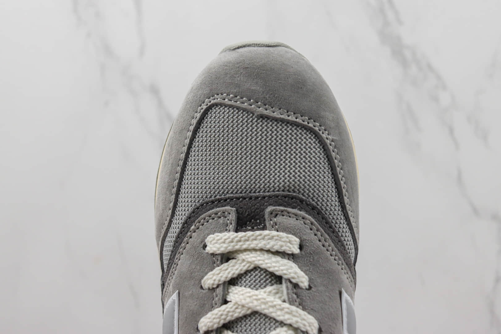 新百伦New Balance 997R纯原版本NB997R灰色复古慢跑鞋 莆田复刻新百伦 货号：U997RHA