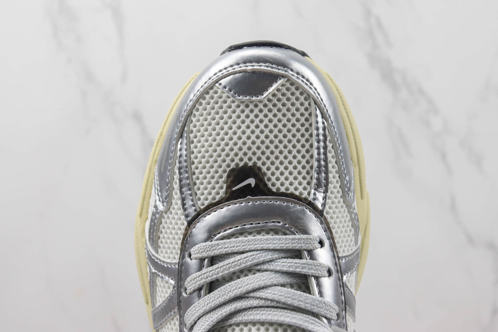 耐克Nike V2K Runtekk 3XL纯原版本银色复古跑鞋 莆田耐克代理 货号:FD0736-100