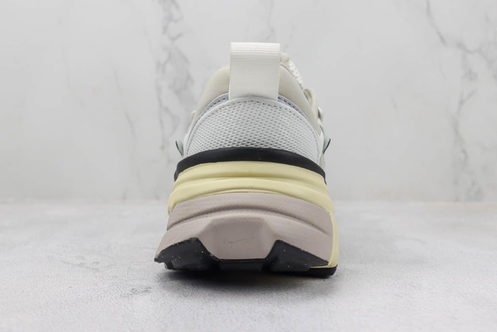 耐克Nike V2K Runtekk 3XL纯原版本银色复古跑鞋 莆田耐克代理 货号:FD0736-100