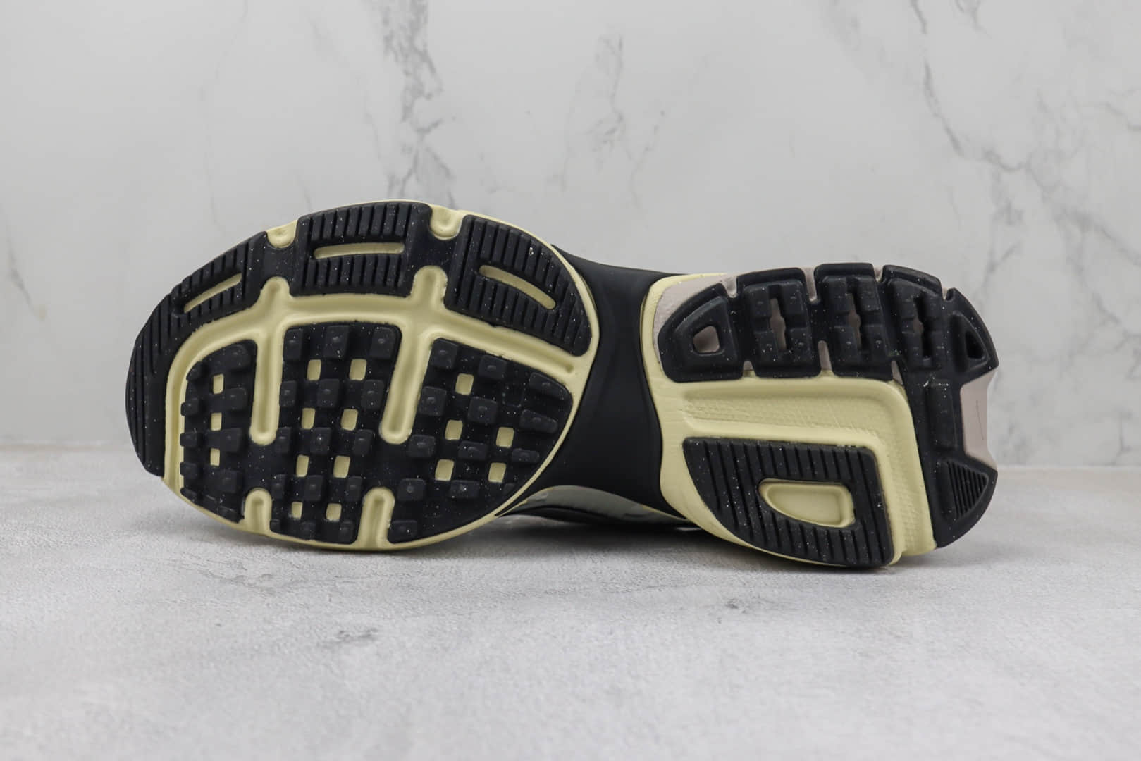 耐克Nike V2K Runtekk 3XL纯原版本银色复古跑鞋 莆田耐克代理 货号:FD0736-100