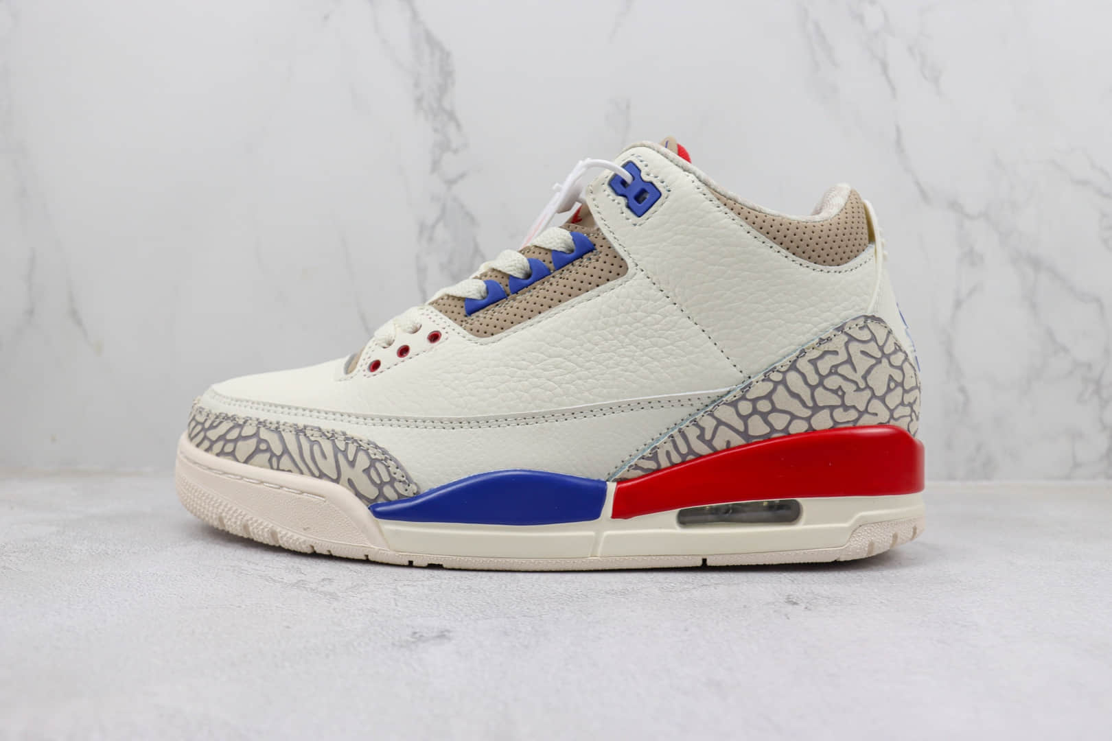 乔丹Air jordan 3 Retro纯原版本AJ3独立日白蓝红篮球鞋 莆田AJ货源 货号：136064-140