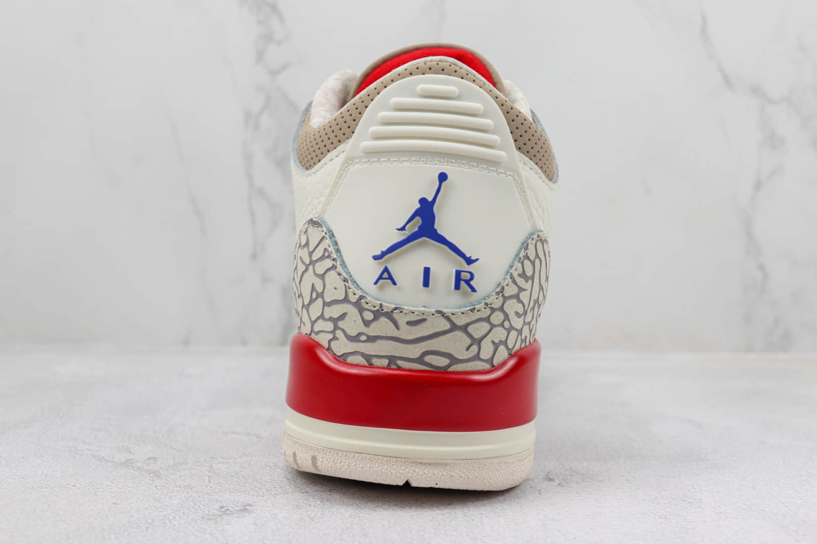 乔丹Air jordan 3 Retro纯原版本AJ3独立日白蓝红篮球鞋 莆田AJ货源 货号：136064-140
