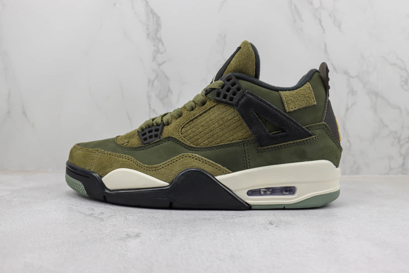 乔丹Air Jordan 4 Retro“Olive Canvas”纯原版本AJ4橄榄绿实战篮球鞋 莆田AJ货源 货号：FB9927-200