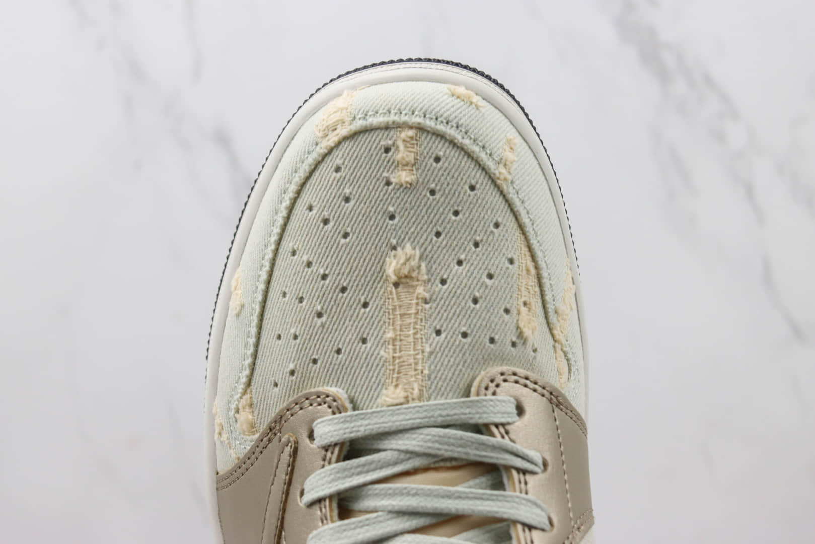 耐克Travis Scott x Air Jordan 1 Low纯原版本TS联名低帮AJ1香槟破洞牛仔倒勾篮球鞋 莆田天花板AJ1系列 货号:DM7866-815