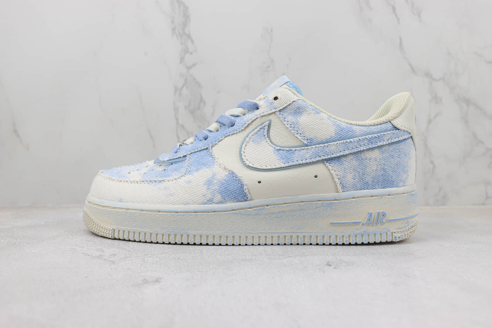 耐克Nike Air Force 1 Low纯原空军一号低帮AF1做旧牛仔蓝渐变蓝擦色板鞋 莆田耐克货源 货号:FB0607-022