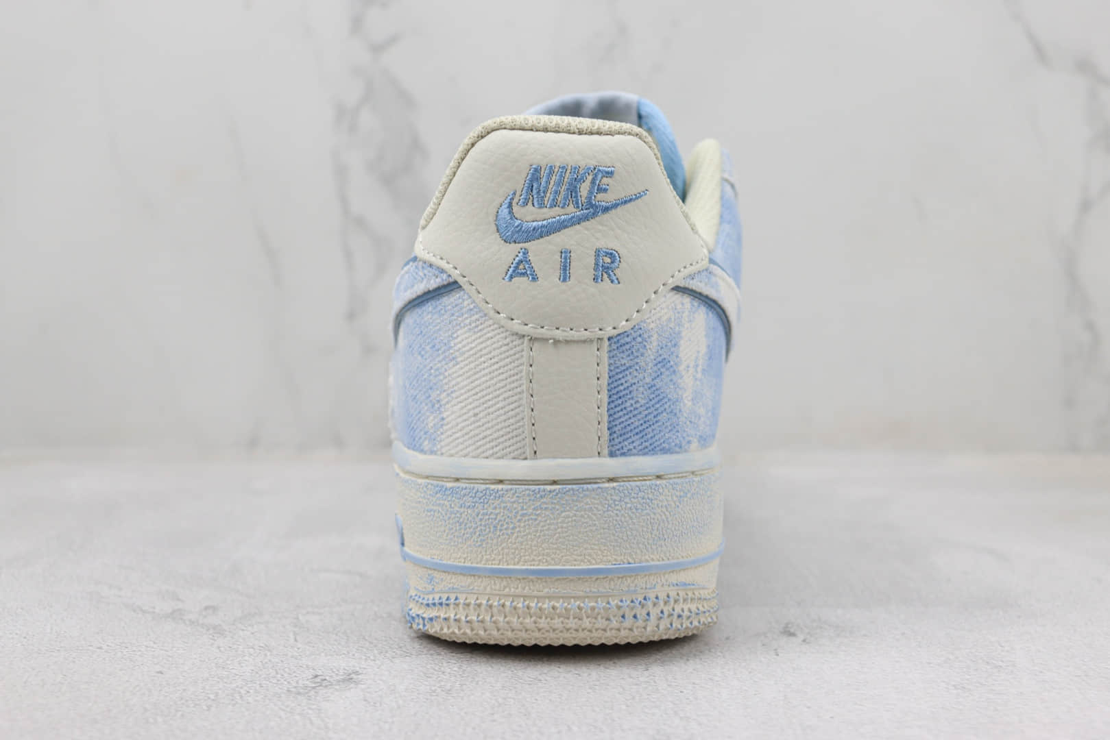 耐克Nike Air Force 1 Low纯原空军一号低帮AF1做旧牛仔蓝渐变蓝擦色板鞋 莆田耐克货源 货号:FB0607-022