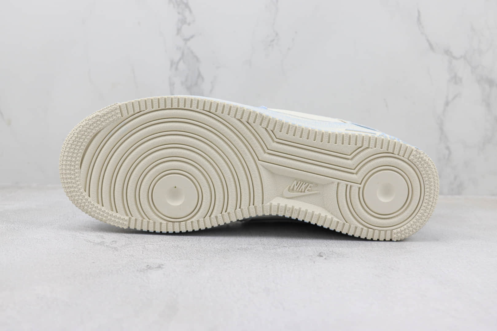 耐克Nike Air Force 1 Low纯原空军一号低帮AF1做旧牛仔蓝渐变蓝擦色板鞋 莆田耐克货源 货号:FB0607-022