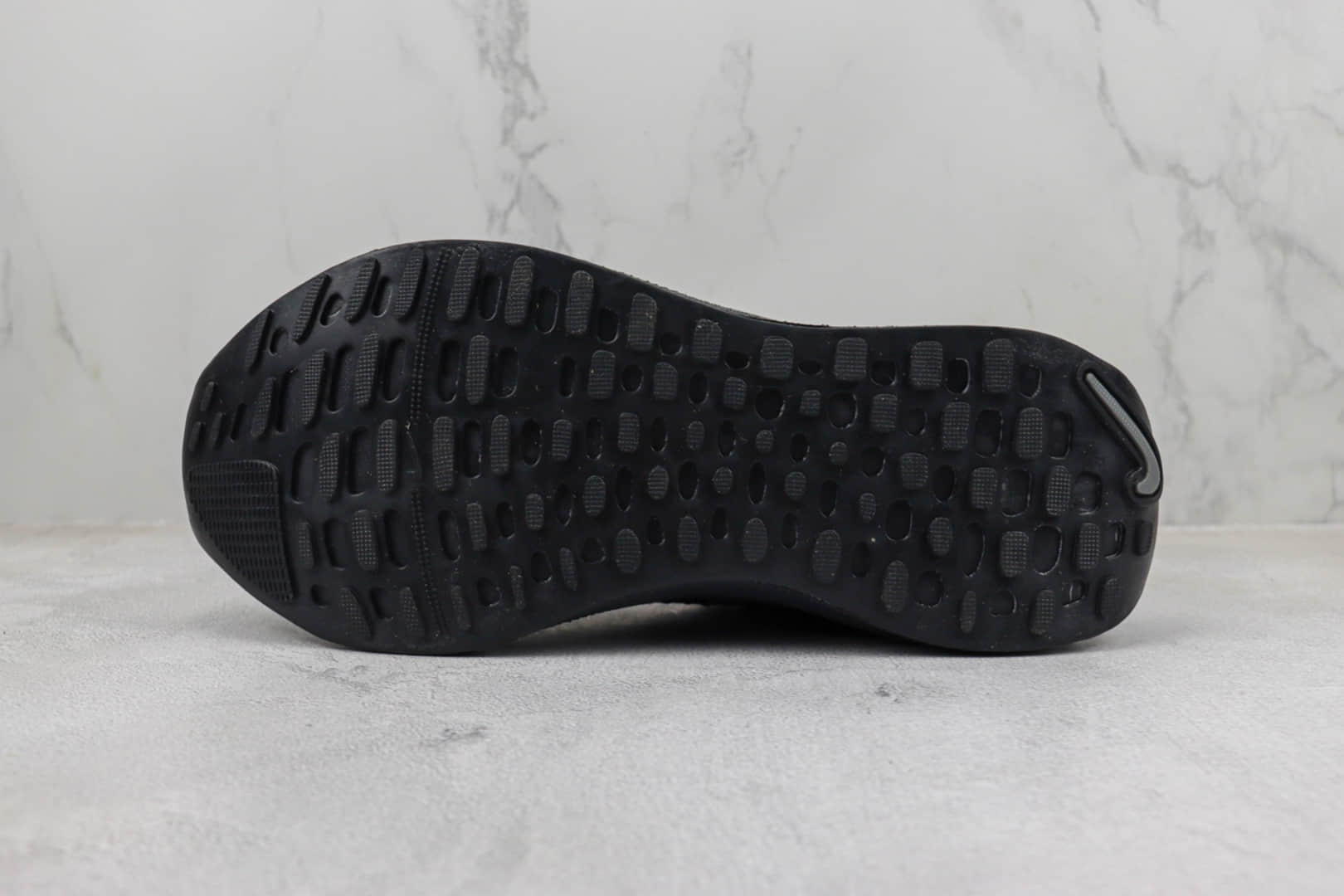 耐克Nike Pegasus Run 4纯原版本飞马4代黑武士马拉松跑鞋 莆田耐克货源 货号：DR2665-002