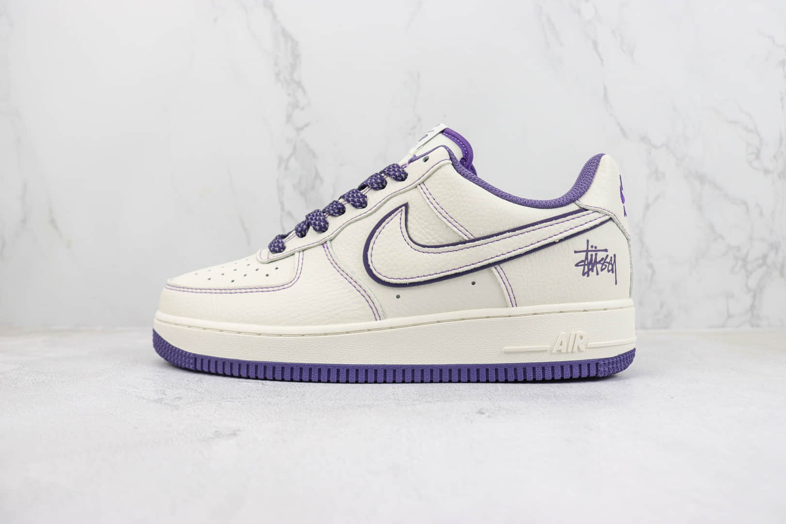 耐克Nike Air Force 1 Low纯原版本斯图西联名空军一号低帮AF1白紫色板鞋 莆田耐克工厂 货号:UN1635-222
