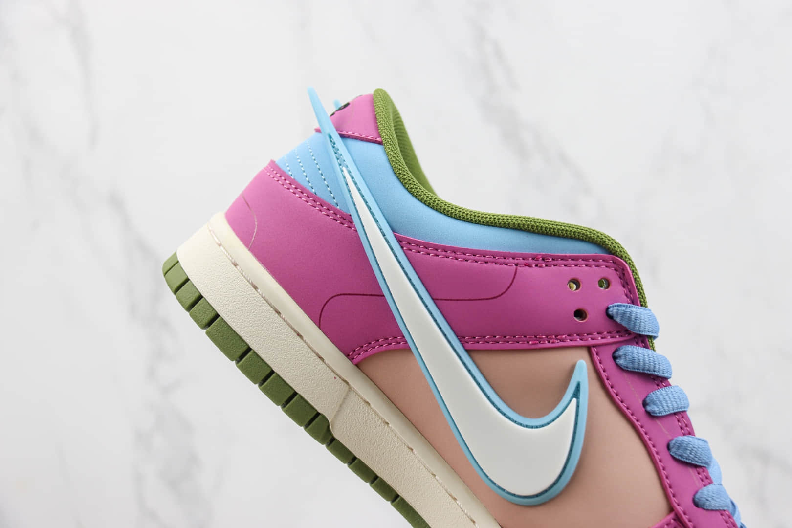 耐克Nike SB Dunk Low纯原版本圣斗士星矢瞬联名配色板鞋 莆田耐克工厂 货号:ZD2356-152