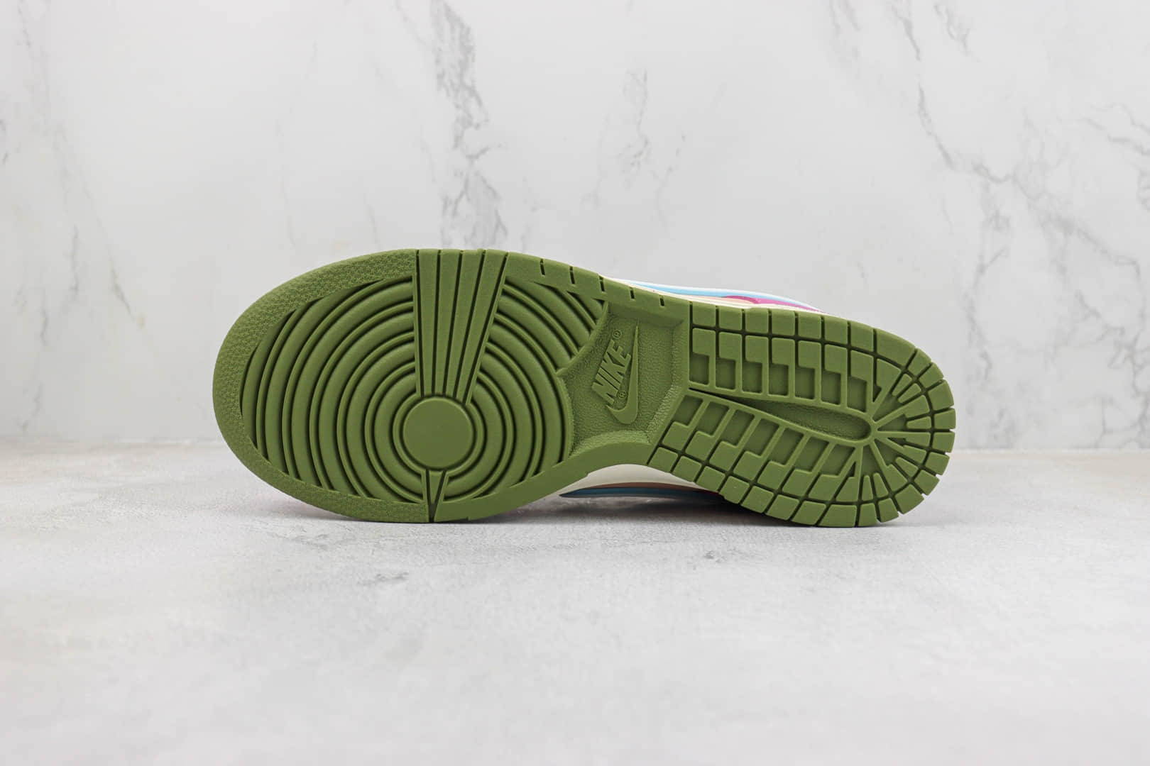 耐克Nike SB Dunk Low纯原版本圣斗士星矢瞬联名配色板鞋 莆田耐克工厂 货号:ZD2356-152