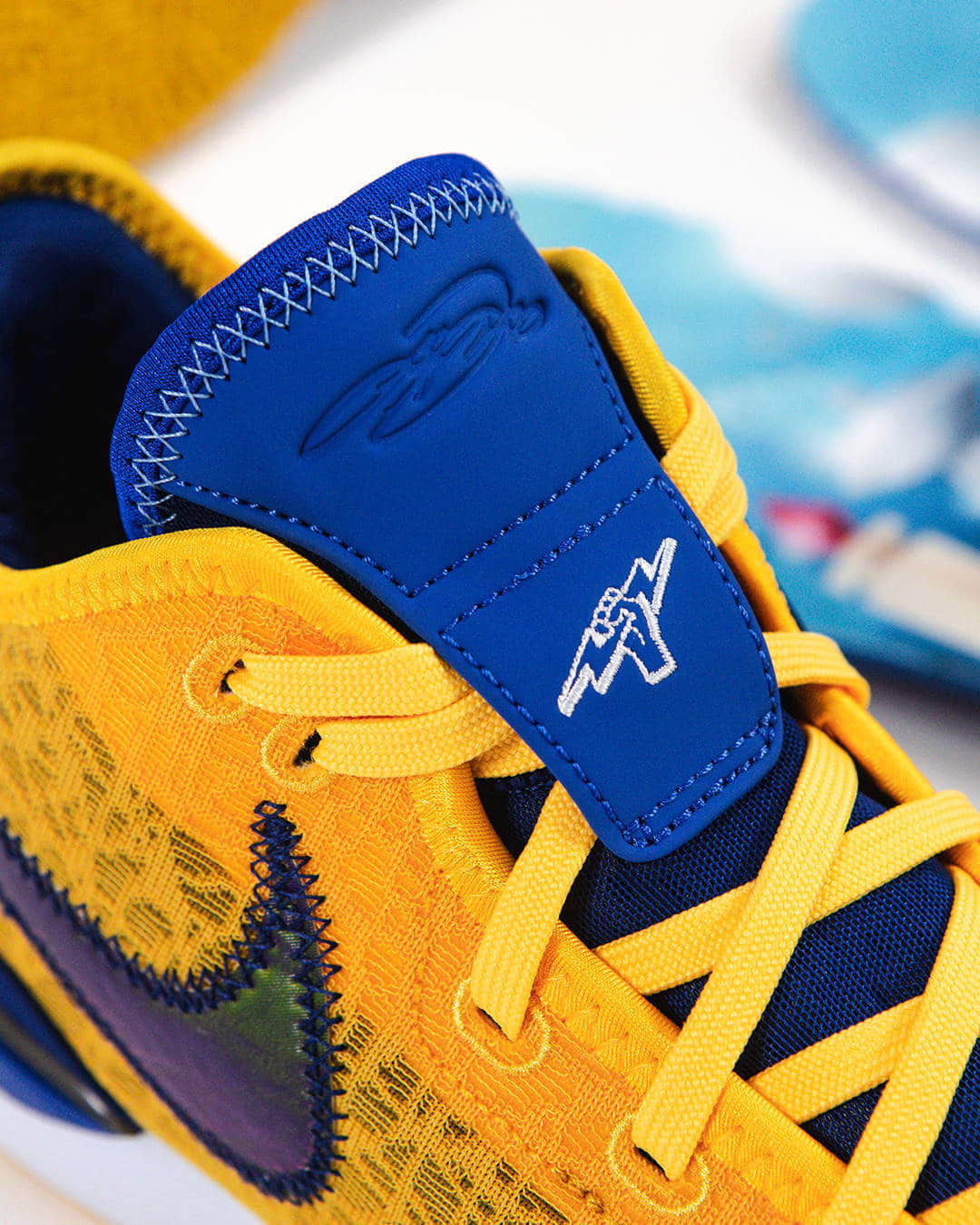 Titan x 詹皇战靴!8月13日发售! 货号:DZ2916-700