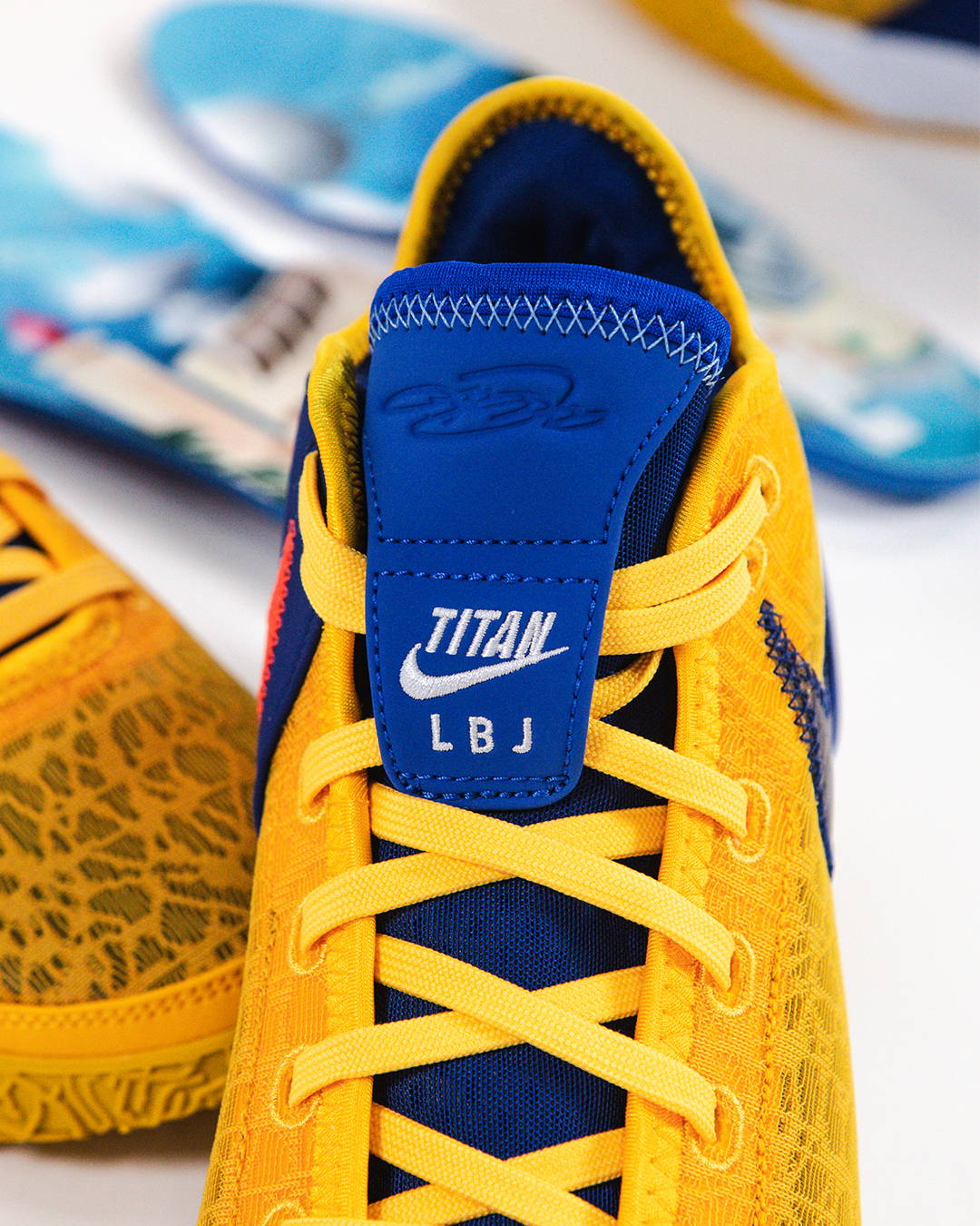 Titan x 詹皇战靴!8月13日发售! 货号:DZ2916-700