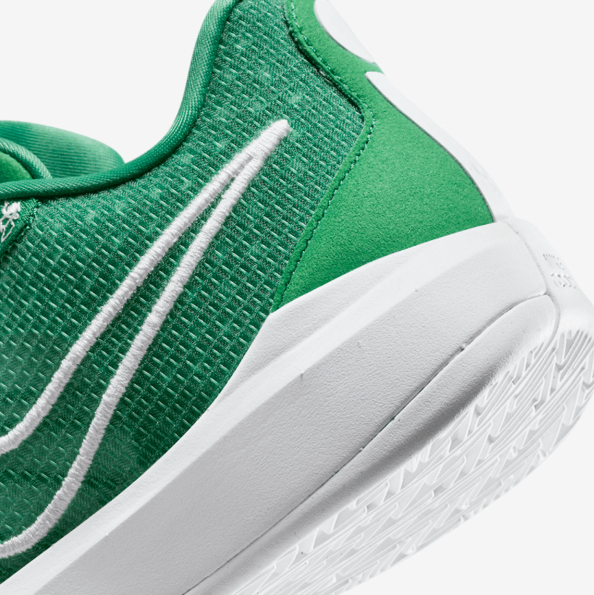 奥利奥or苹果绿?“科比门徒”萨布丽娜签名鞋Nike Sabrina 1新配色曝光!