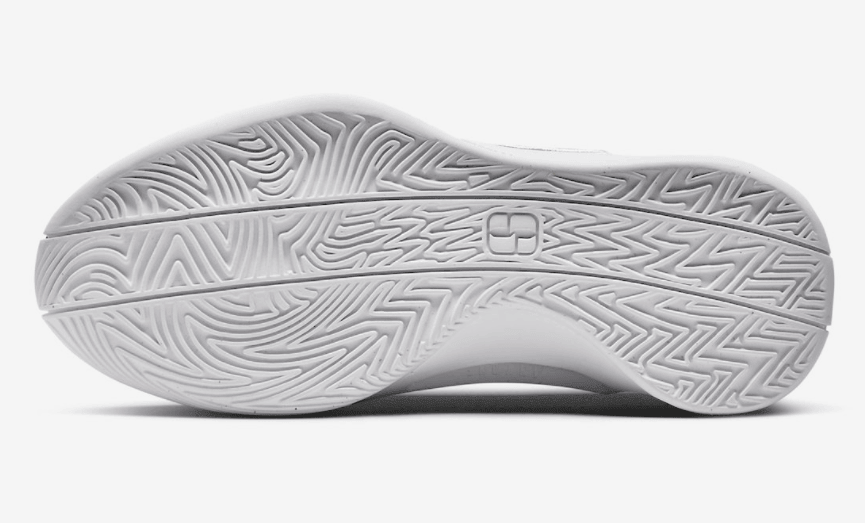 奥利奥or苹果绿?“科比门徒”萨布丽娜签名鞋Nike Sabrina 1新配色曝光!