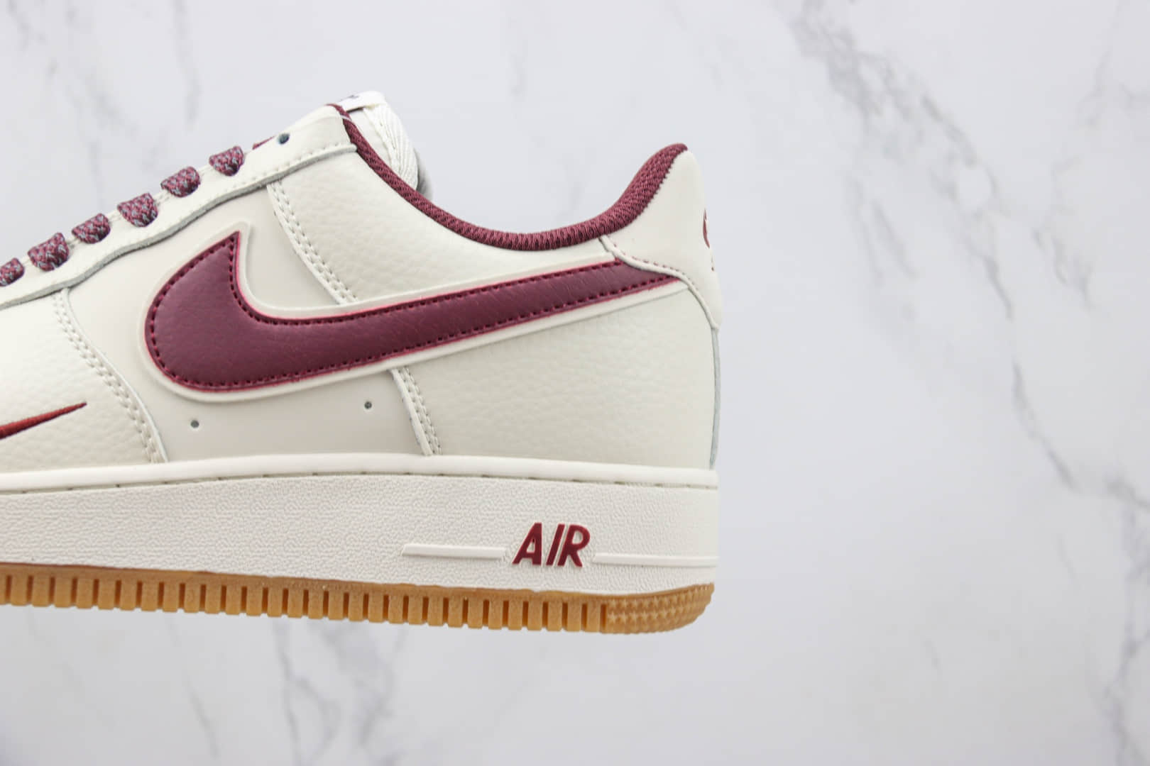 耐克Nike Air Force 1 Low纯原版本空军一号低帮AF1米白酒红板鞋 莆田耐克代理 货号:HD1689-107