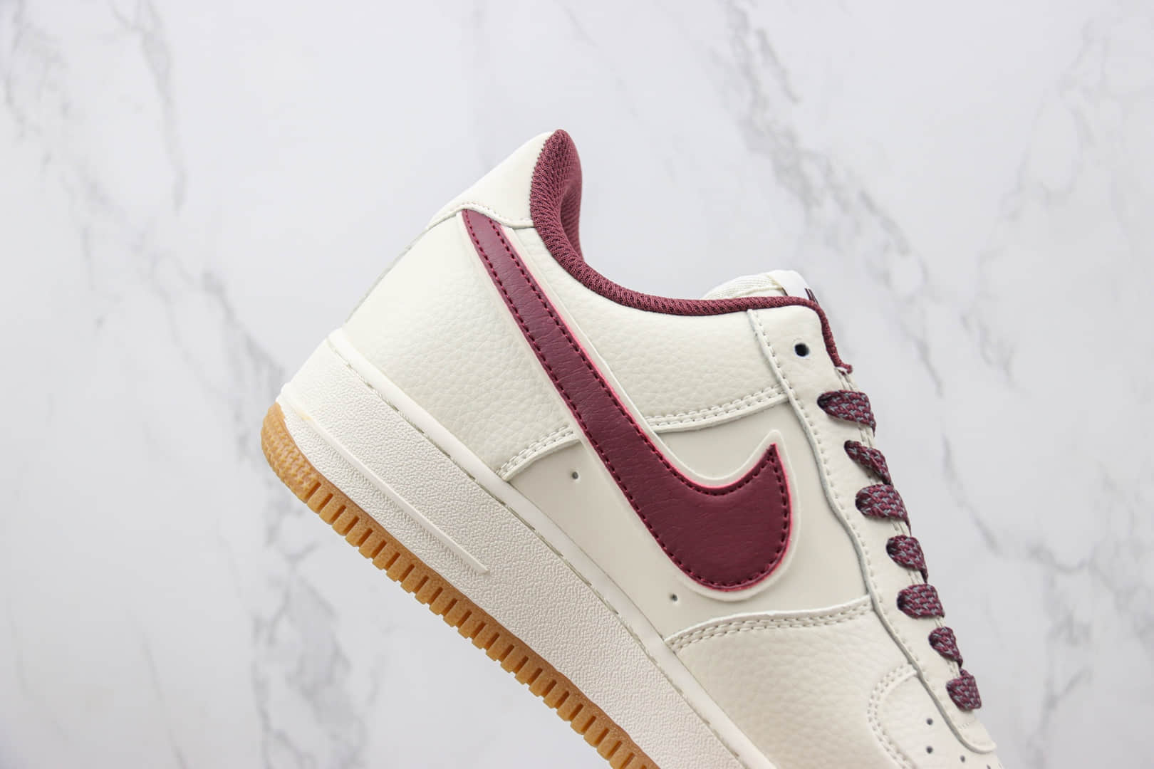 耐克Nike Air Force 1 Low纯原版本空军一号低帮AF1米白酒红板鞋 莆田耐克代理 货号:HD1689-107