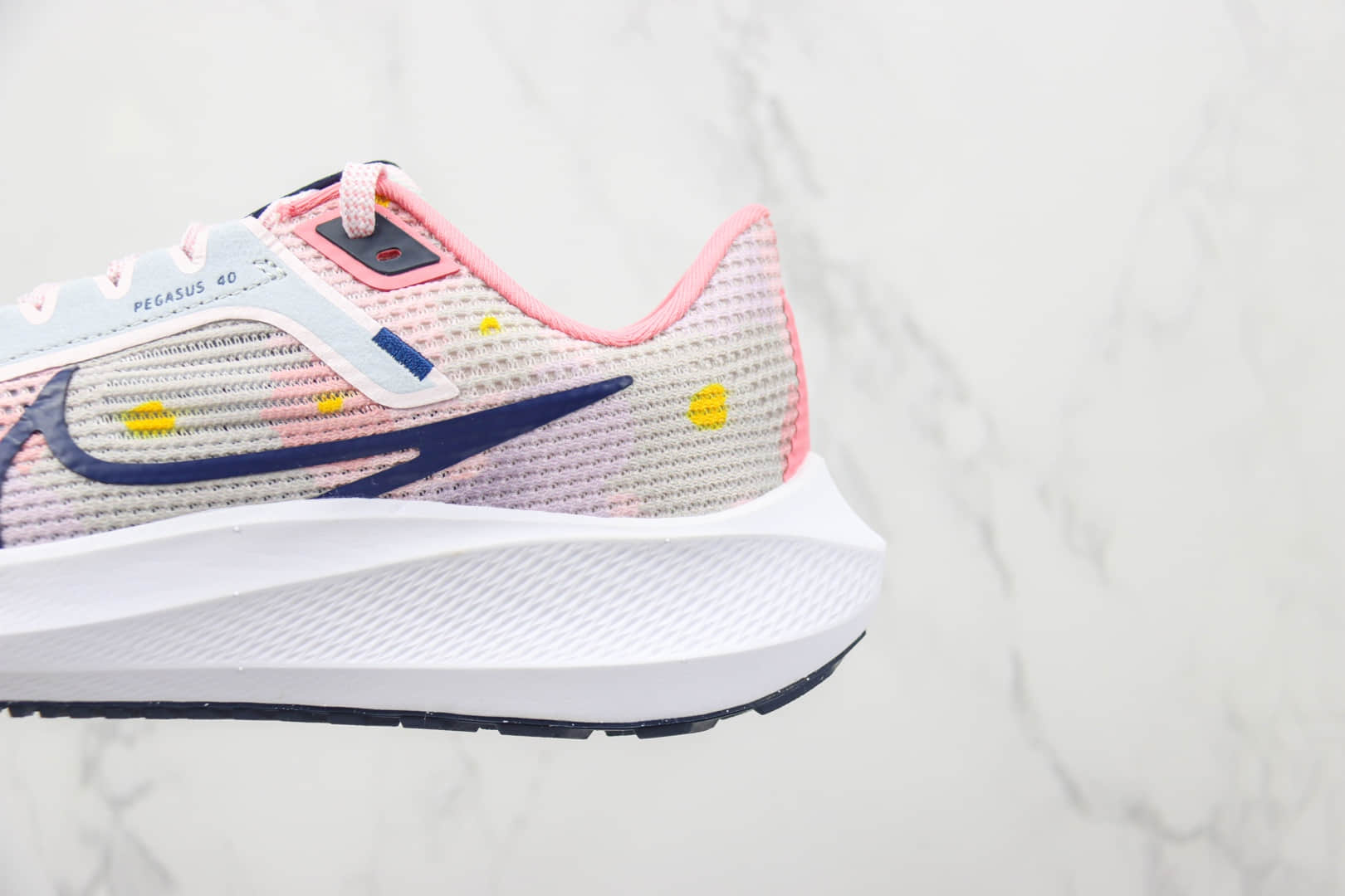 耐克Nike Air Zoom Pegasus 40纯原版本飞马40代粉色透气跑鞋 莆田耐克工厂 货号:DV7890-600