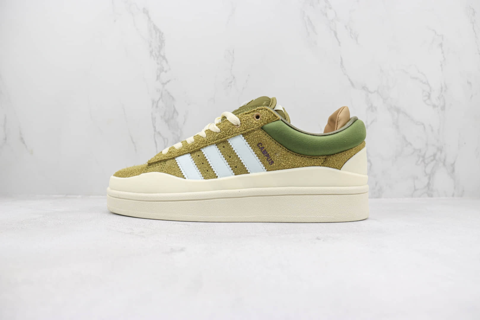 阿迪达斯Bad Bunny x adidas Campus “Olive”纯原版本坏痞兔联名苔藓绿复古增高板鞋 莆田阿迪达斯货源 货号:ID7950