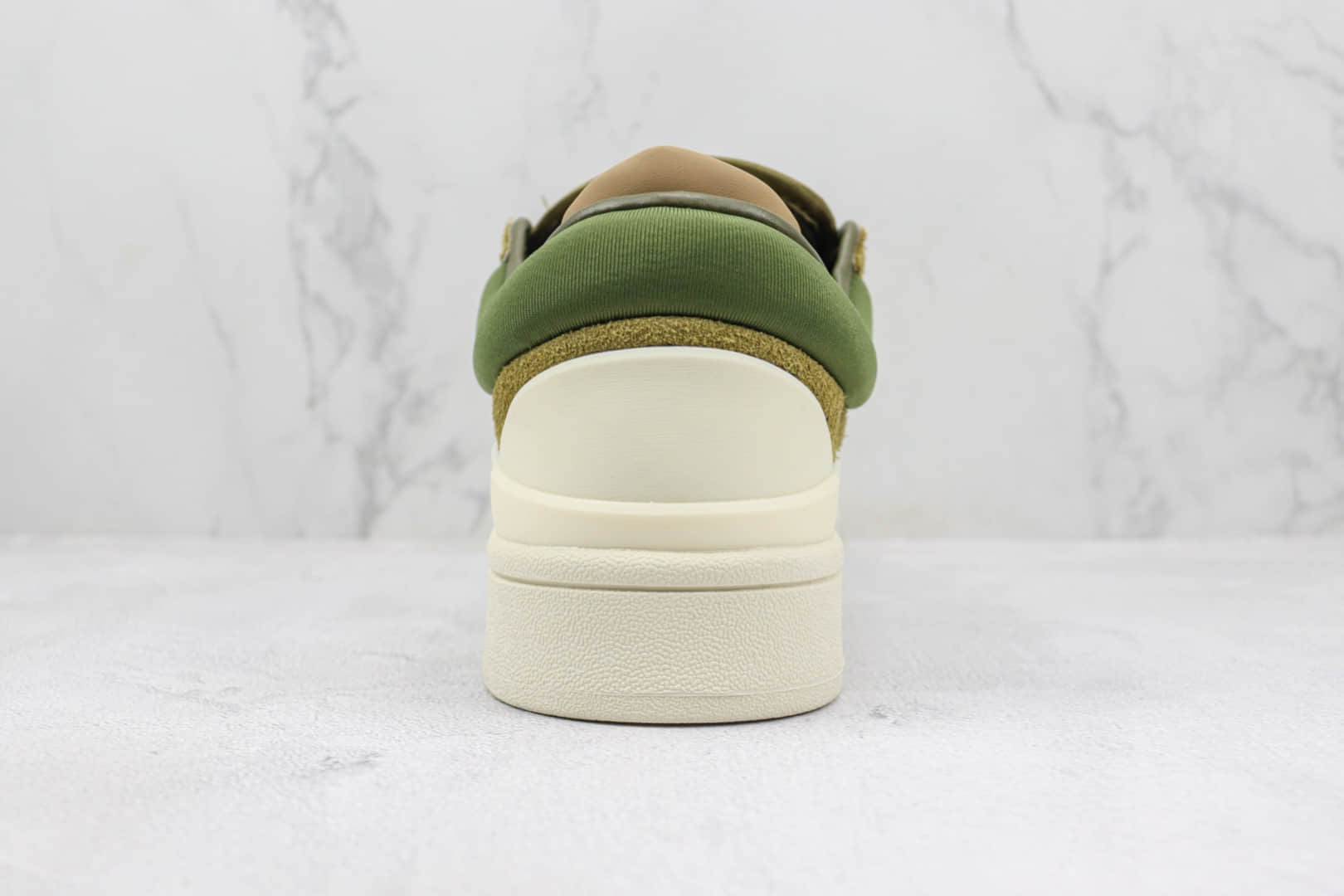 阿迪达斯Bad Bunny x adidas Campus “Olive”纯原版本坏痞兔联名苔藓绿复古增高板鞋 莆田阿迪达斯货源 货号:ID7950