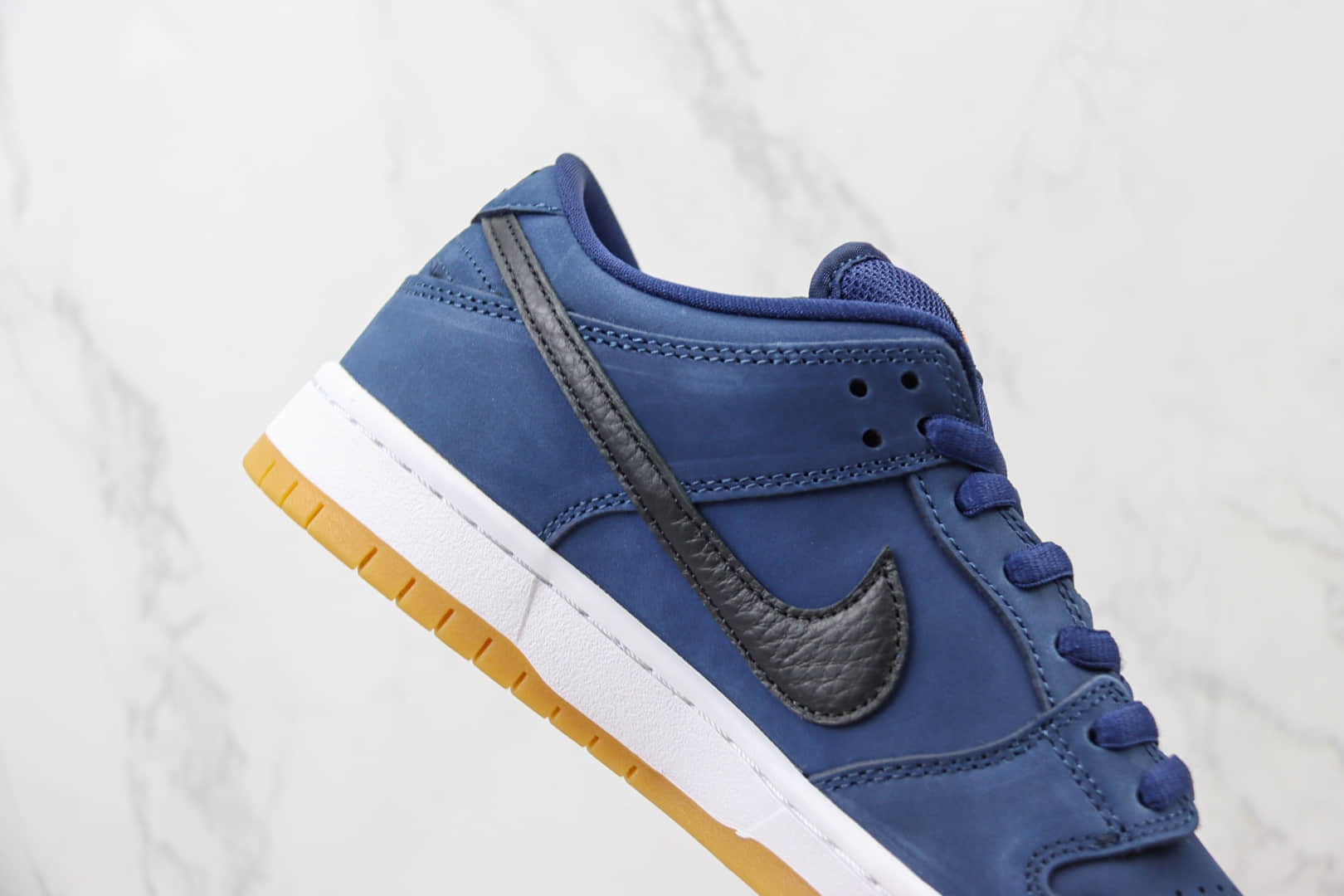 耐克Nike SB Dunk Low “Navy Gum”纯原版本低帮SB Dunk午夜海军蓝生胶板鞋 莆田耐克货源 货号:CW7463-401